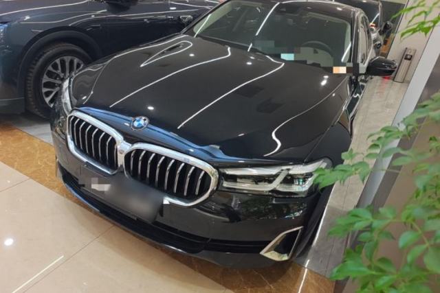 Used BMW 5 Series 2021 525Li Luxury Package