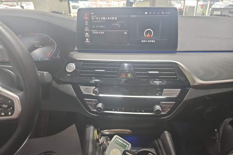 Used BMW 5 Series 2021 530Li Leading Model M Sport Package Audio And AC Panel