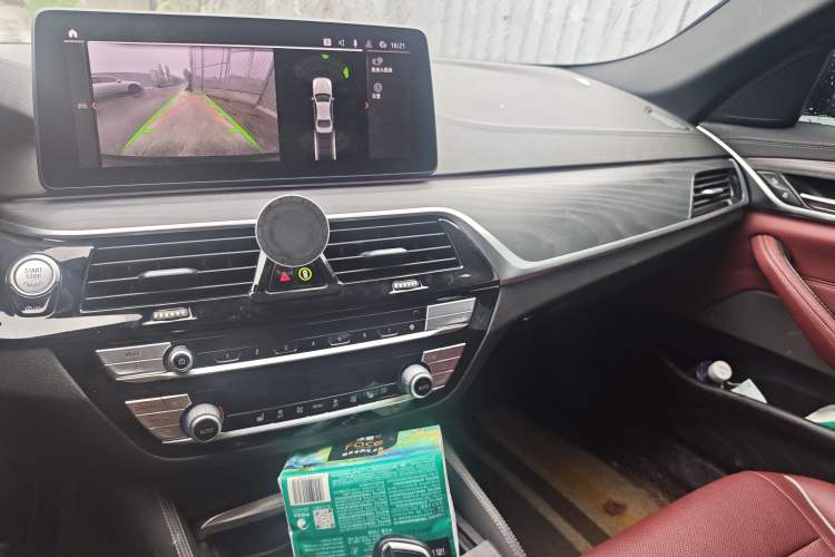 Used BMW 5 Series 2021 530Li Leading Model M Sport Package Audio And AC Panel