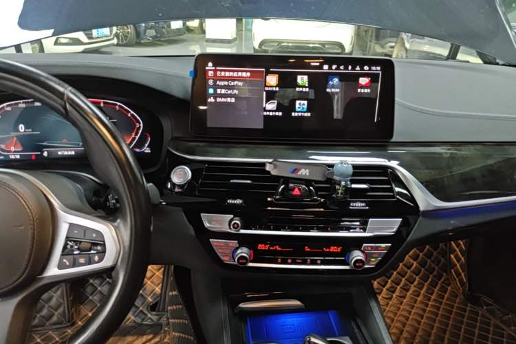 Used BMW 5 Series 2021 525Li M Sport Package Audio And AC Panel