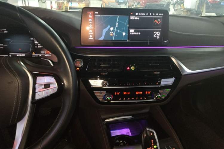 Used BMW 5 Series 2021 Restyled 530Li Leading Edition Luxury Package Audio And AC Panel