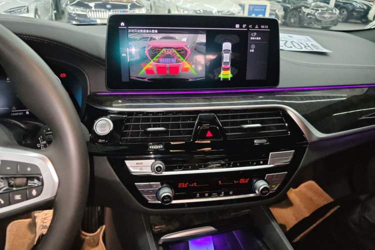 Used BMW 5 Series 2021 525Li M Sport Package Audio And AC Panel