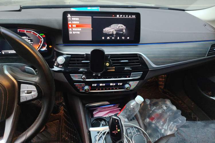 Used BMW 5 Series 2021 Restyled 530Li Leading Edition Luxury Package Audio And AC Panel