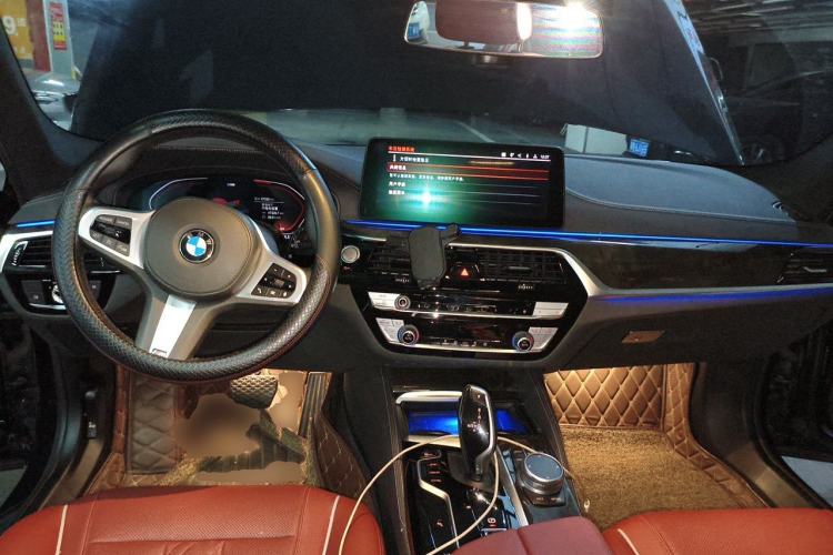 Used BMW 5 Series 2021 525Li M Sport Package Center Console