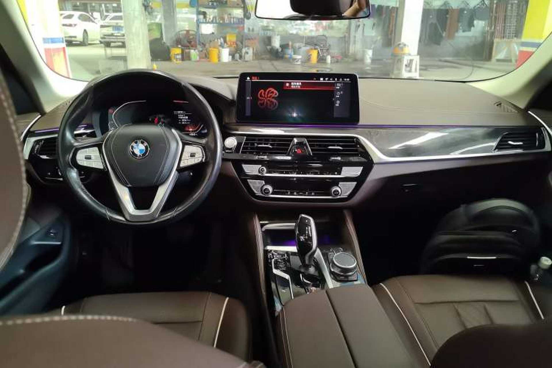 Used BMW 5 Series 2021 525Li Luxury Package Center Console