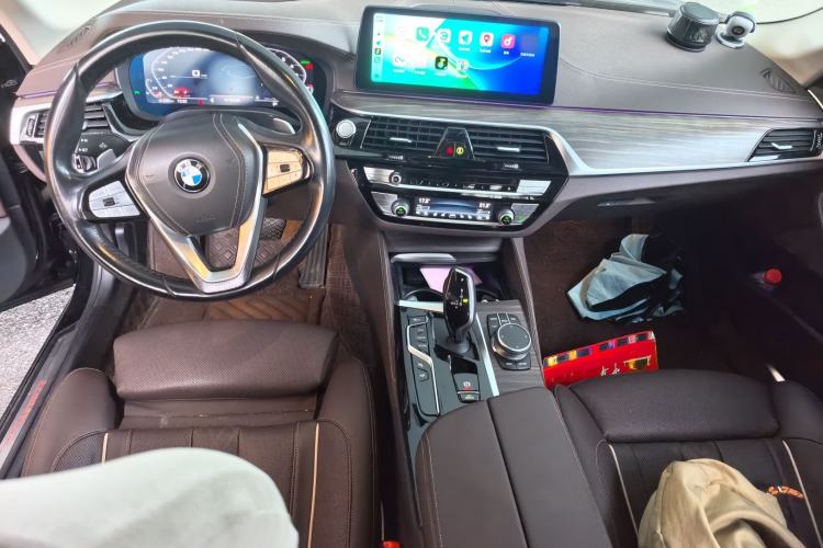 Used BMW 5 Series 2021 530Li Luxury Edition Premium Package Center Console