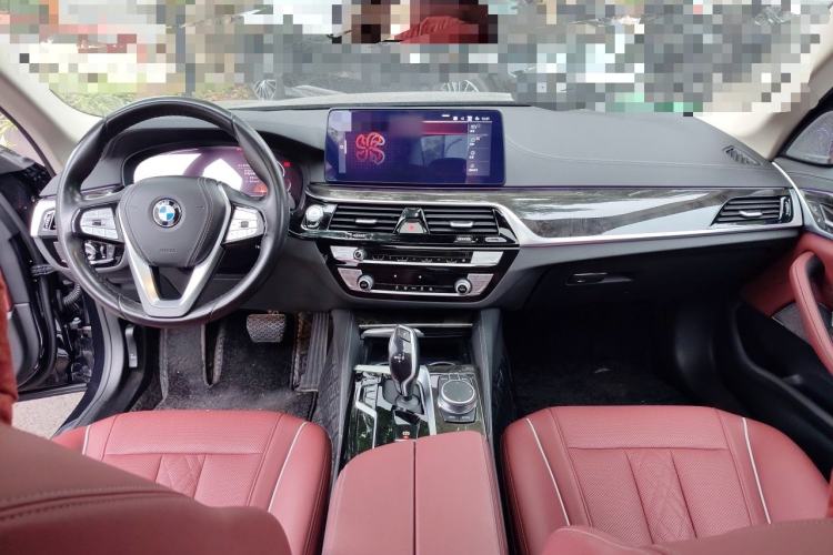 Used BMW 5 Series 2021 Updated Version 525Li Luxury Package Center Console
