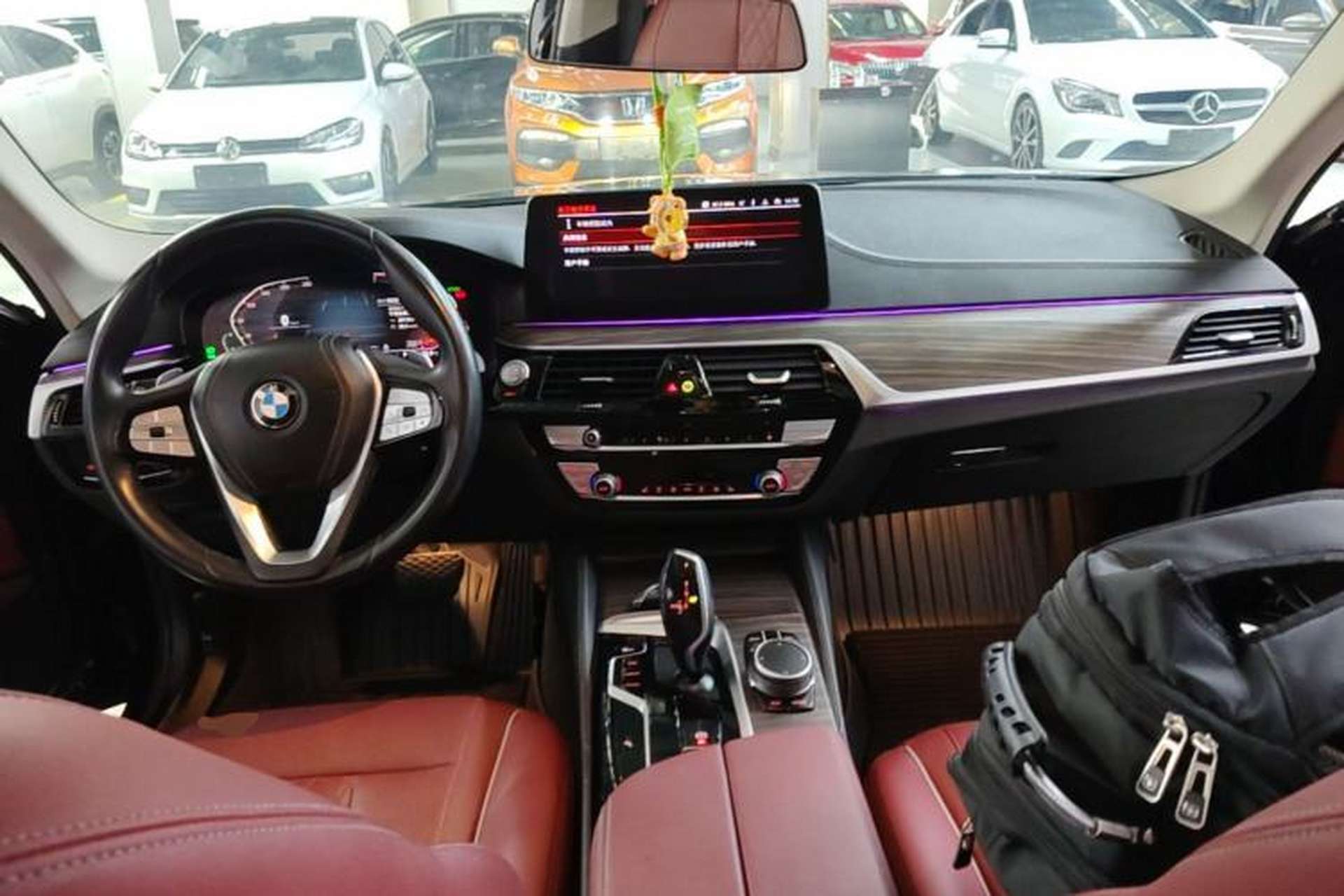 Used BMW 5 Series 2021 530Li Leading Luxury Package Center Console
