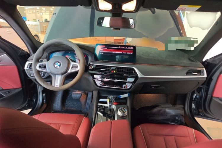 Used BMW 5 Series 2021 530Li xDrive M Sport Package Center Console