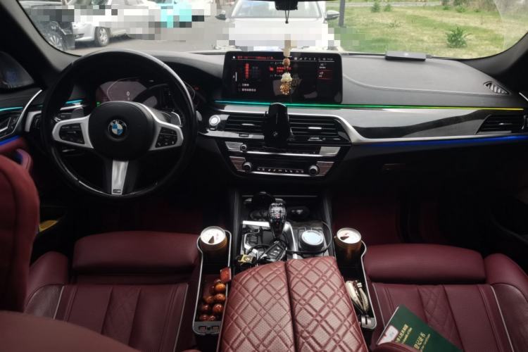 Used BMW 5 Series 2021 Restyled 530Li Luxury Edition M Sport Package Center Console