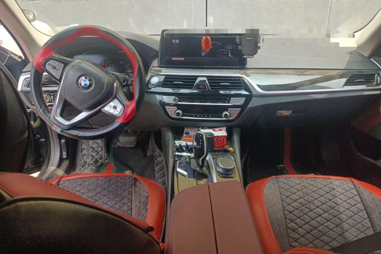 Used BMW 5 Series 2021 525Li Luxury Package Center Console