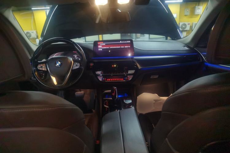 Used BMW 5 Series 2021 530Li Luxury Edition Premium Package Center Console