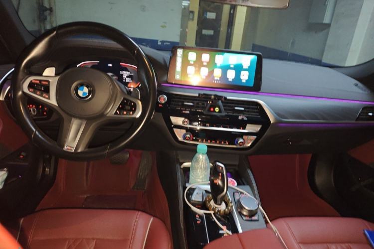 Used BMW 5 Series 2021 530Li Leading Model M Sport Package Center Console