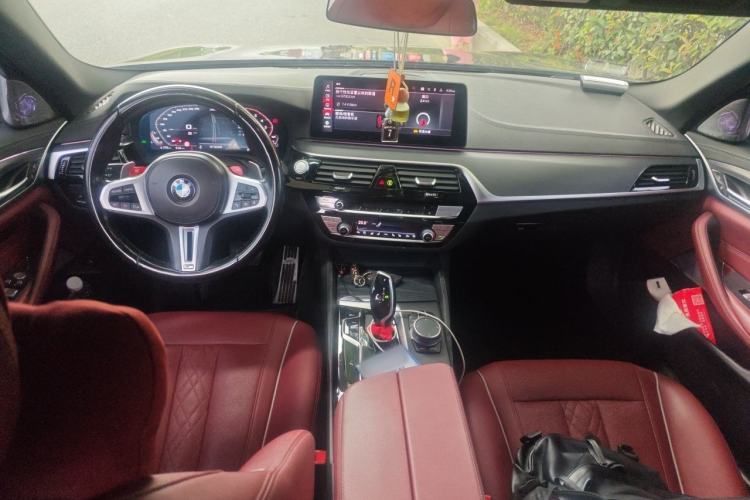 Used BMW 5 Series 2021 Facelifted 530Li Leading Edition M Sport Package Center Console