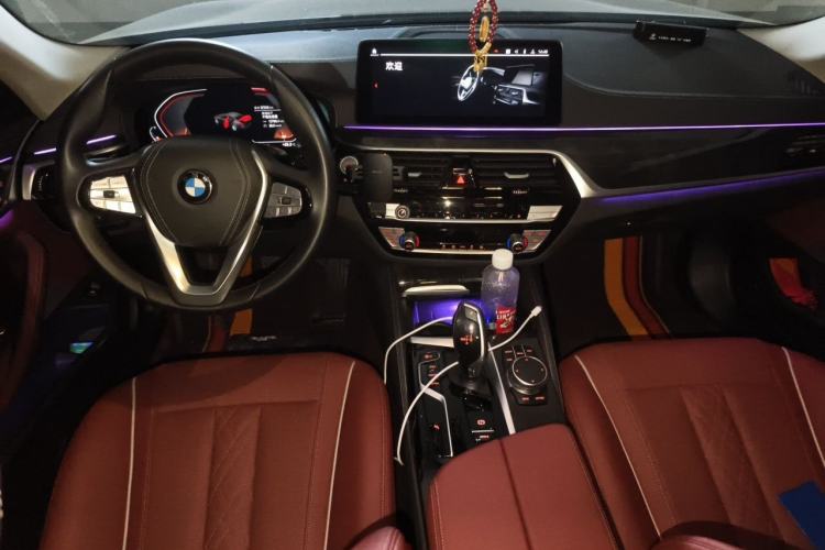 Used BMW 5 Series 2021 525Li Luxury Package Center Console