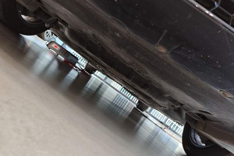 Used BMW 5 Series 2021 525Li M Sport Package Chassis Front