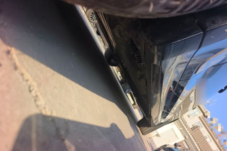 Used BMW 5 Series 2021 525Li M Sport Package Chassis Front Left