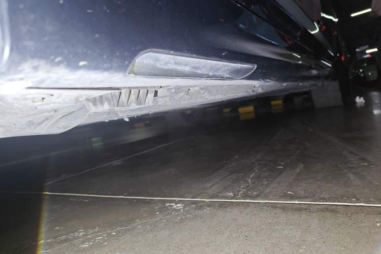 Used BMW 5 Series 2021 Facelifted 530Li Leading Edition M Sport Package Chassis Front Left