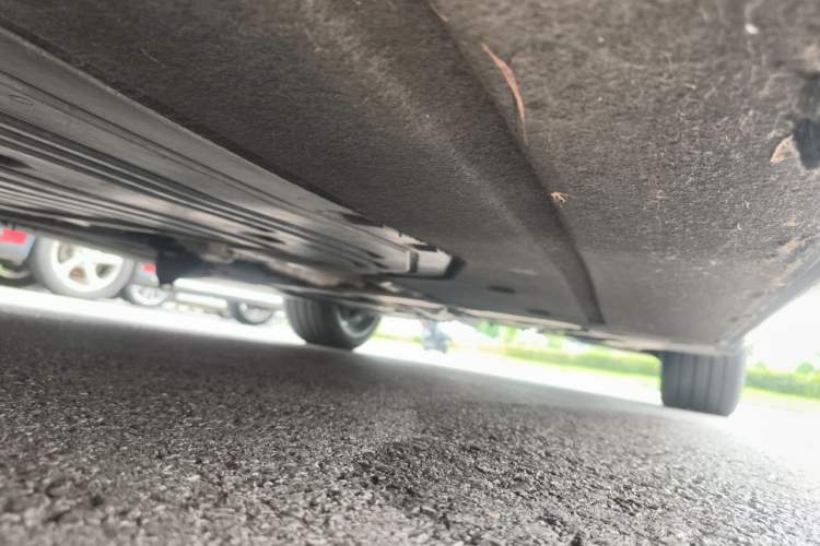 Used BMW 5 Series 2021 530Li Luxury Edition M Sport Package Chassis Front Left