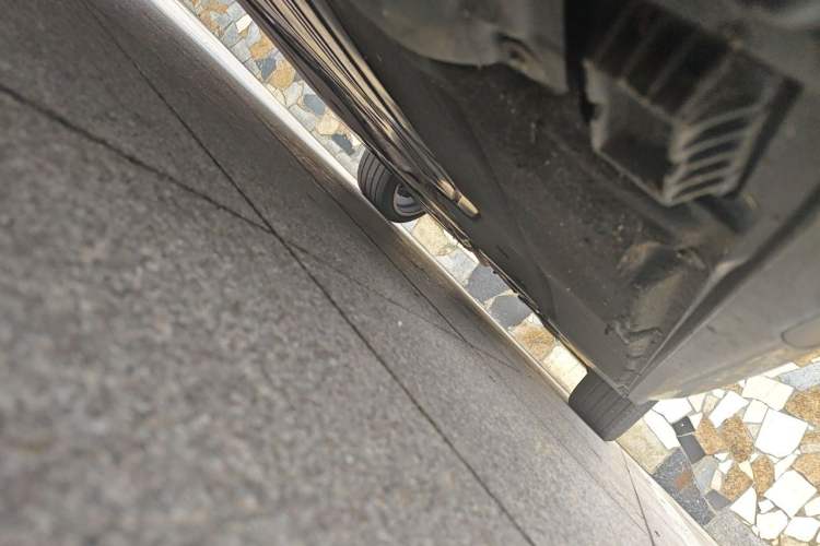 Used BMW 5 Series 2021 530Li Leading Model M Sport Package Chassis Front Left