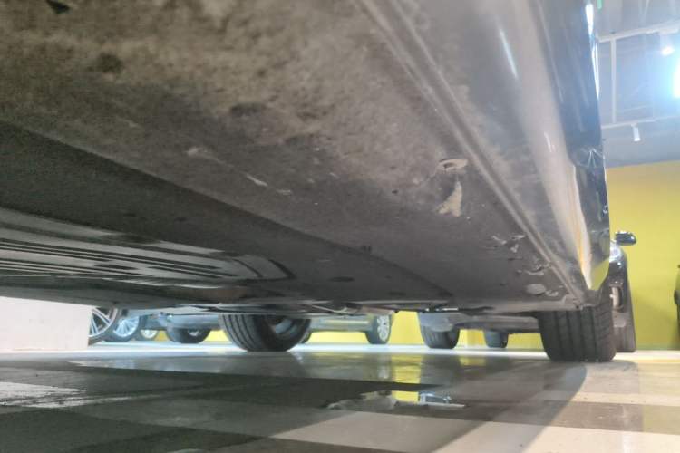 Used BMW 5 Series 2021 530Li Leading Model M Sport Package Chassis Front Left