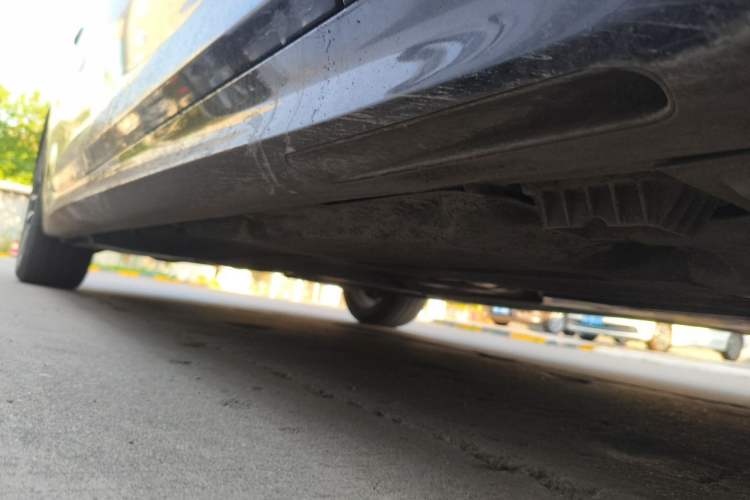 Used BMW 5 Series 2021 525Li M Sport Package Chassis Front Right