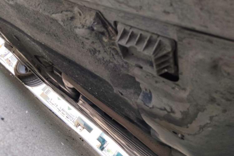 Used BMW 5 Series 2021 530Li Luxury Edition M Sport Package Chassis Front Right