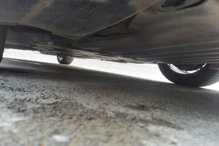 Used BMW 5 Series 2021 525Li M Sport Package Chassis Front Right