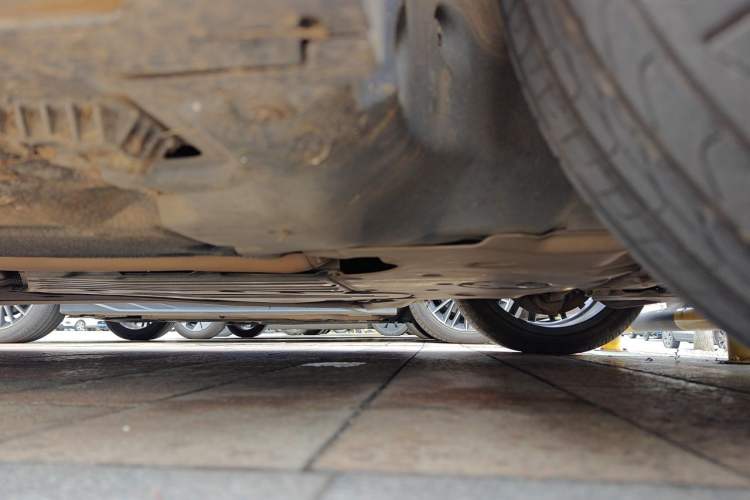 Used BMW 5 Series 2021 Facelifted 530Li Leading Edition M Sport Package Chassis Front Right