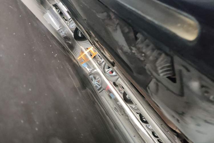 Used BMW 5 Series 2021 525Li M Sport Package Chassis Front Right