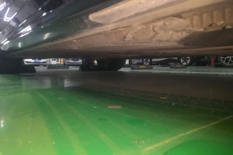 Used BMW 5 Series 2021 530Li Luxury Edition M Sport Package Chassis Front Right