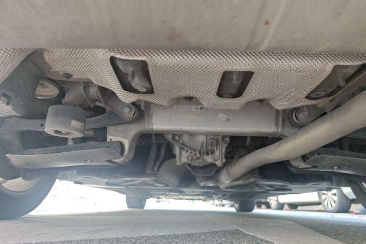 Used BMW 5 Series 2021 Updated Version 525Li Luxury Package Chassis Rear