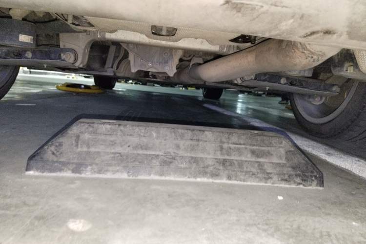 Used BMW 5 Series 2021 530Li Luxury Edition Premium Package Chassis Rear