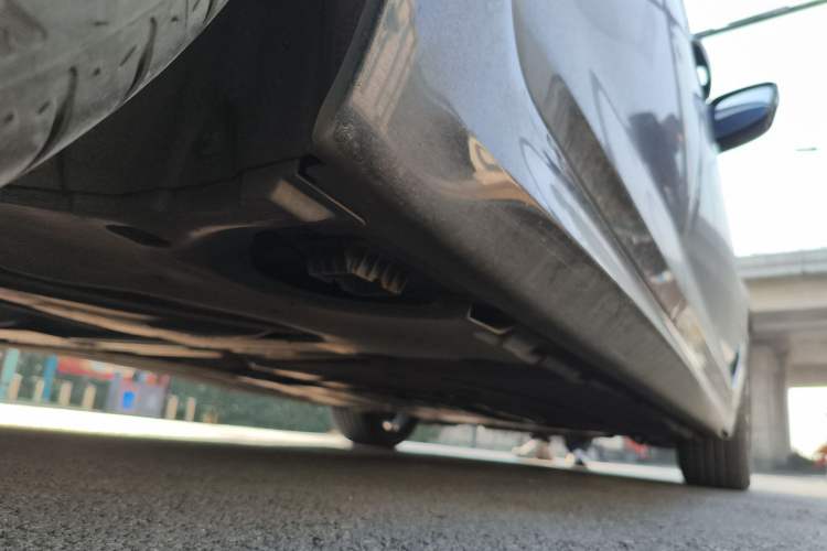 Used BMW 5 Series 2021 525Li M Sport Package Chassis Rear Right