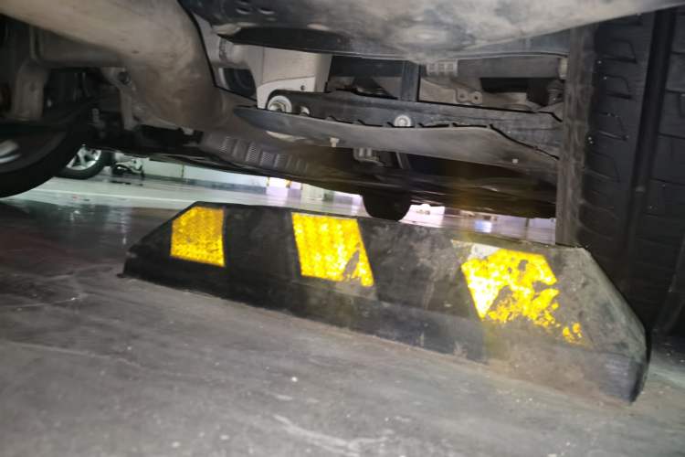 Used BMW 5 Series 2021 530Li Luxury Edition Premium Package Chassis Rear Right