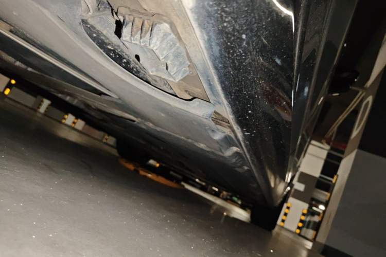 Used BMW 5 Series 2021 Facelifted 530Li Leading Edition M Sport Package Chassis Rear Right