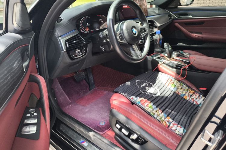 Used BMW 5 Series 2021 530Li Luxury Edition M Sport Package Driver Seat