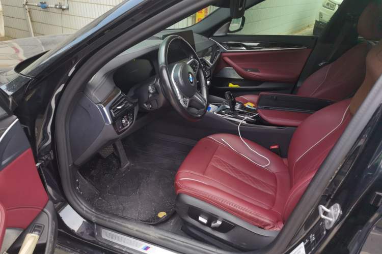 Used BMW 5 Series 2021 525Li M Sport Package Driver Seat