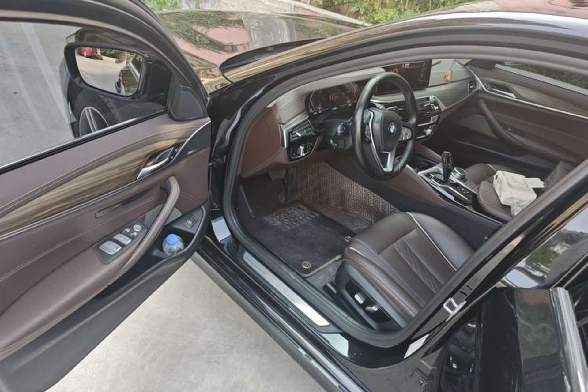 Used BMW 5 Series 2021 530Li Leading Luxury Package Driver Seat