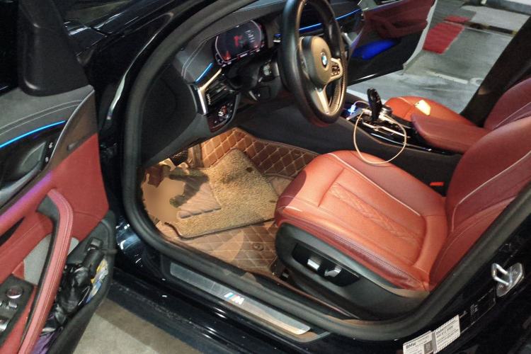Used BMW 5 Series 2021 525Li M Sport Package Driver Seat