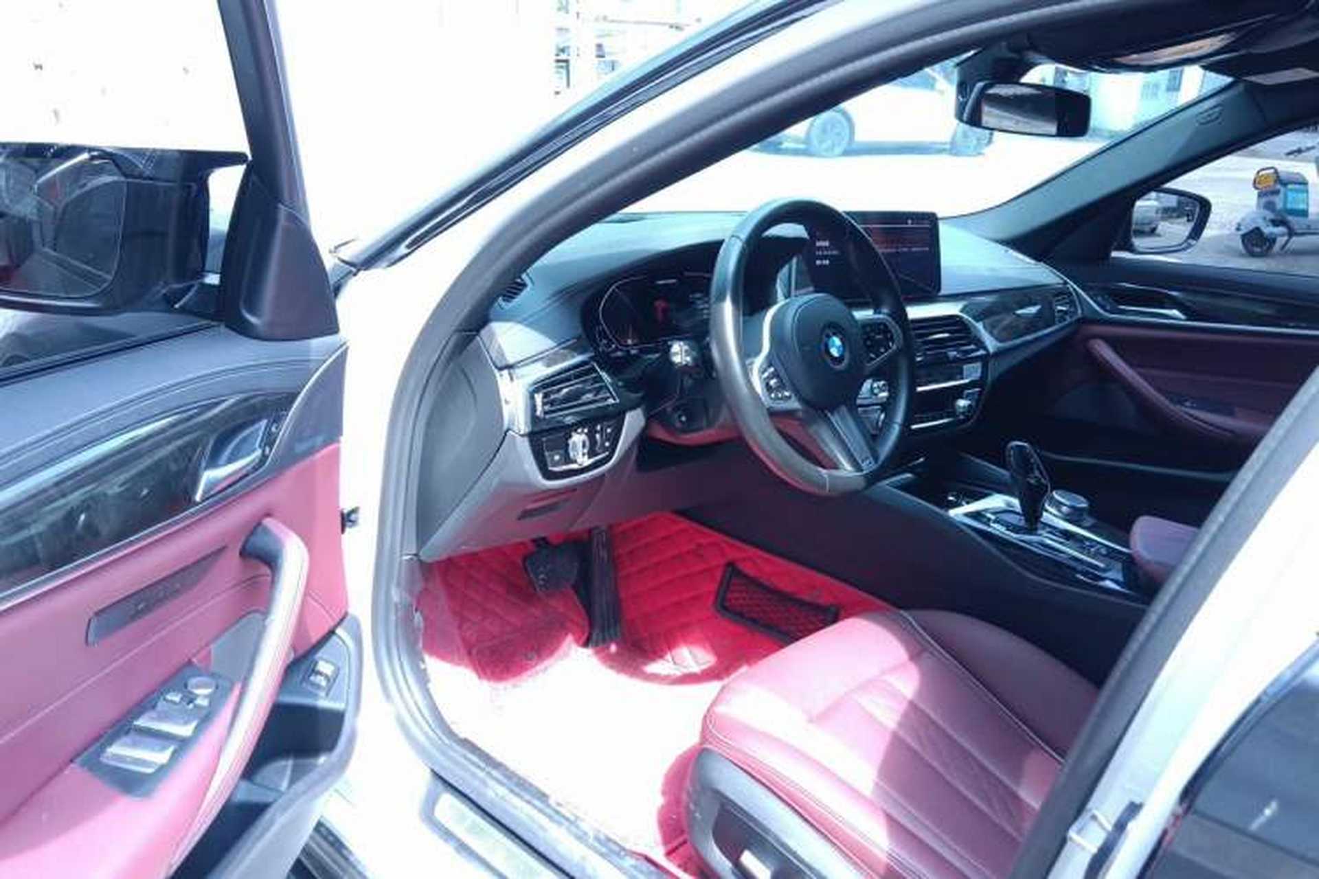 Used BMW 5 Series 2021 525Li M Sport Package Driver Seat