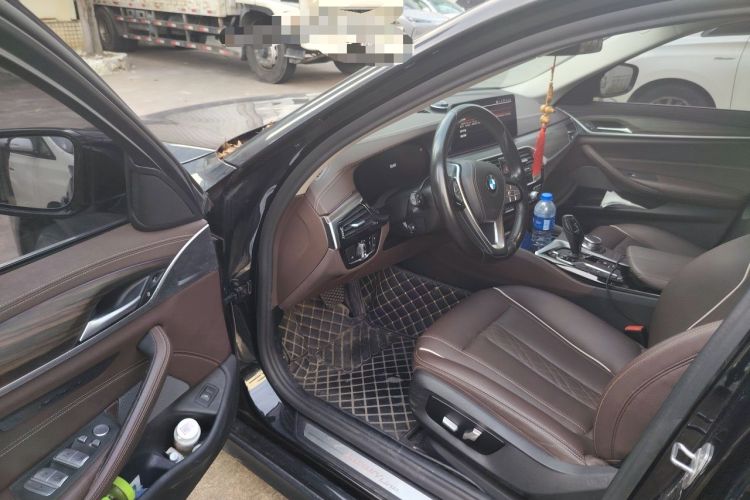 Used BMW 5 Series 2021 530Li Leading Luxury Package Driver Seat
