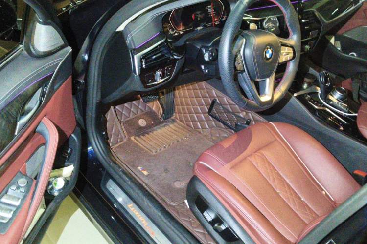 Used BMW 5 Series 2021 525Li Luxury Package Driver Seat