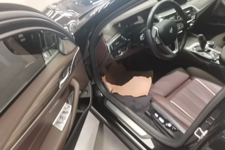 Used BMW 5 Series 2021 530Li Luxury Edition Premium Package Driver Seat