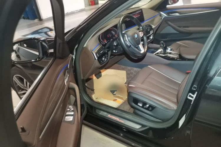 Used BMW 5 Series 2021 530Li Leading Luxury Package Driver Seat