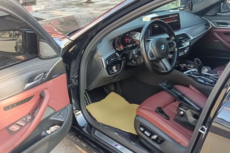 Used BMW 5 Series 2021 530Li Leading Model M Sport Package Driver Seat