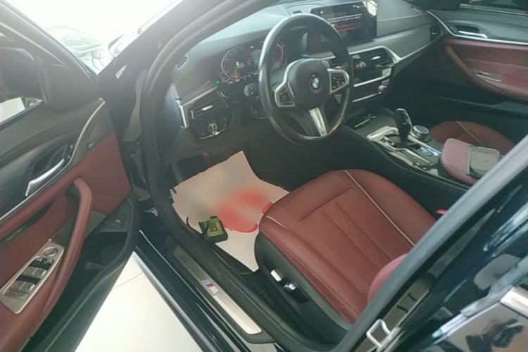 Used BMW 5 Series 2021 530Li xDrive M Sport Package Driver Seat