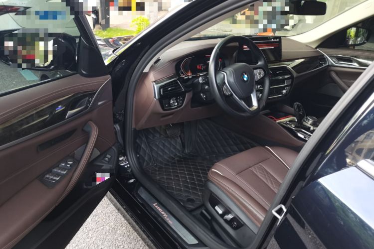 Used BMW 5 Series 2021 525Li Luxury Package Driver Seat