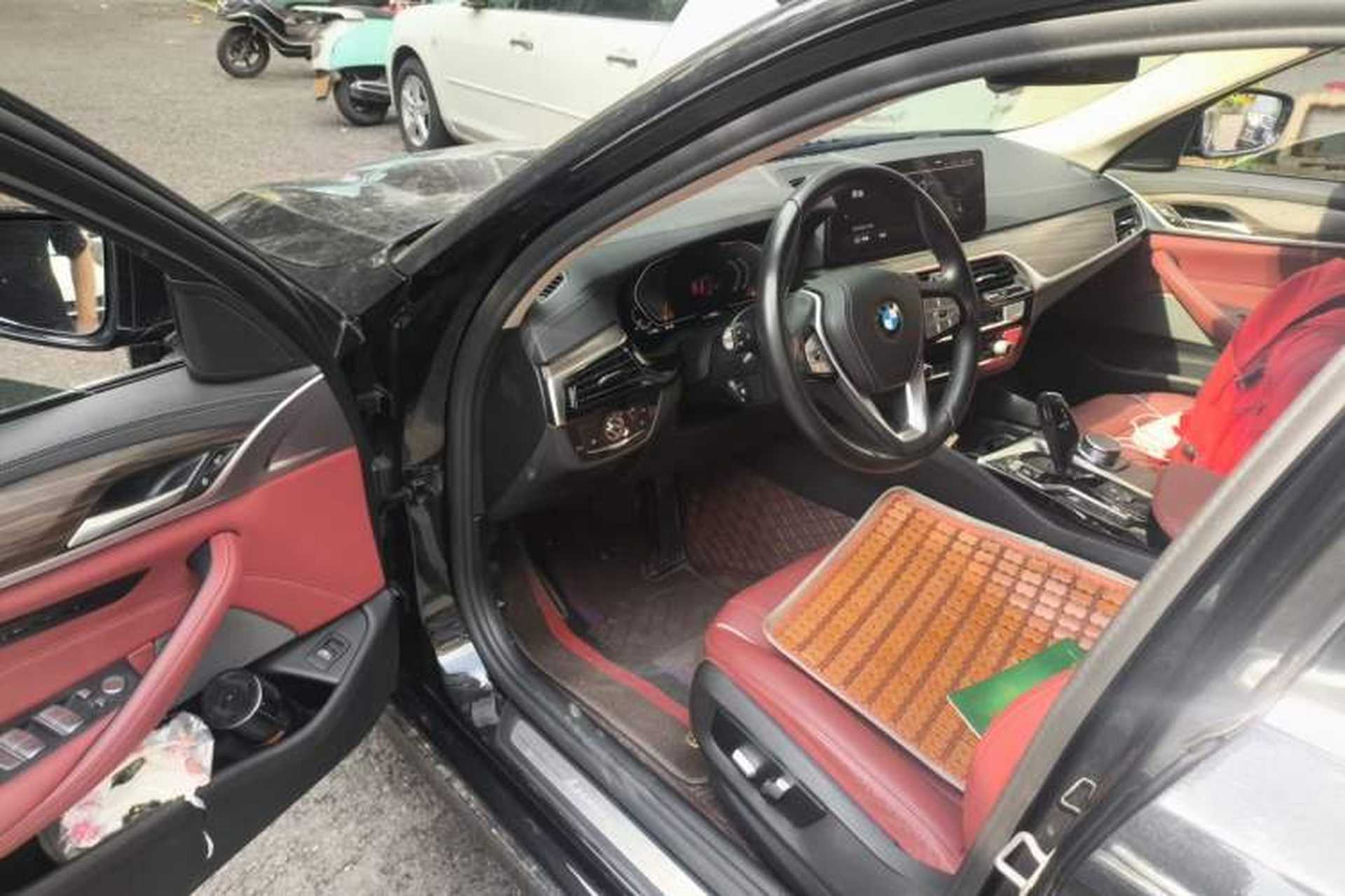 Used BMW 5 Series 2021 530Li Leading Luxury Package Driver Seat