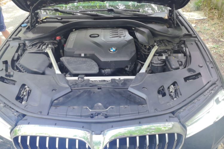 Used BMW 5 Series 2021 530Li Leading Model M Sport Package Engine Bay